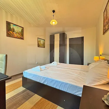 Urban Botanical 2br Apartament